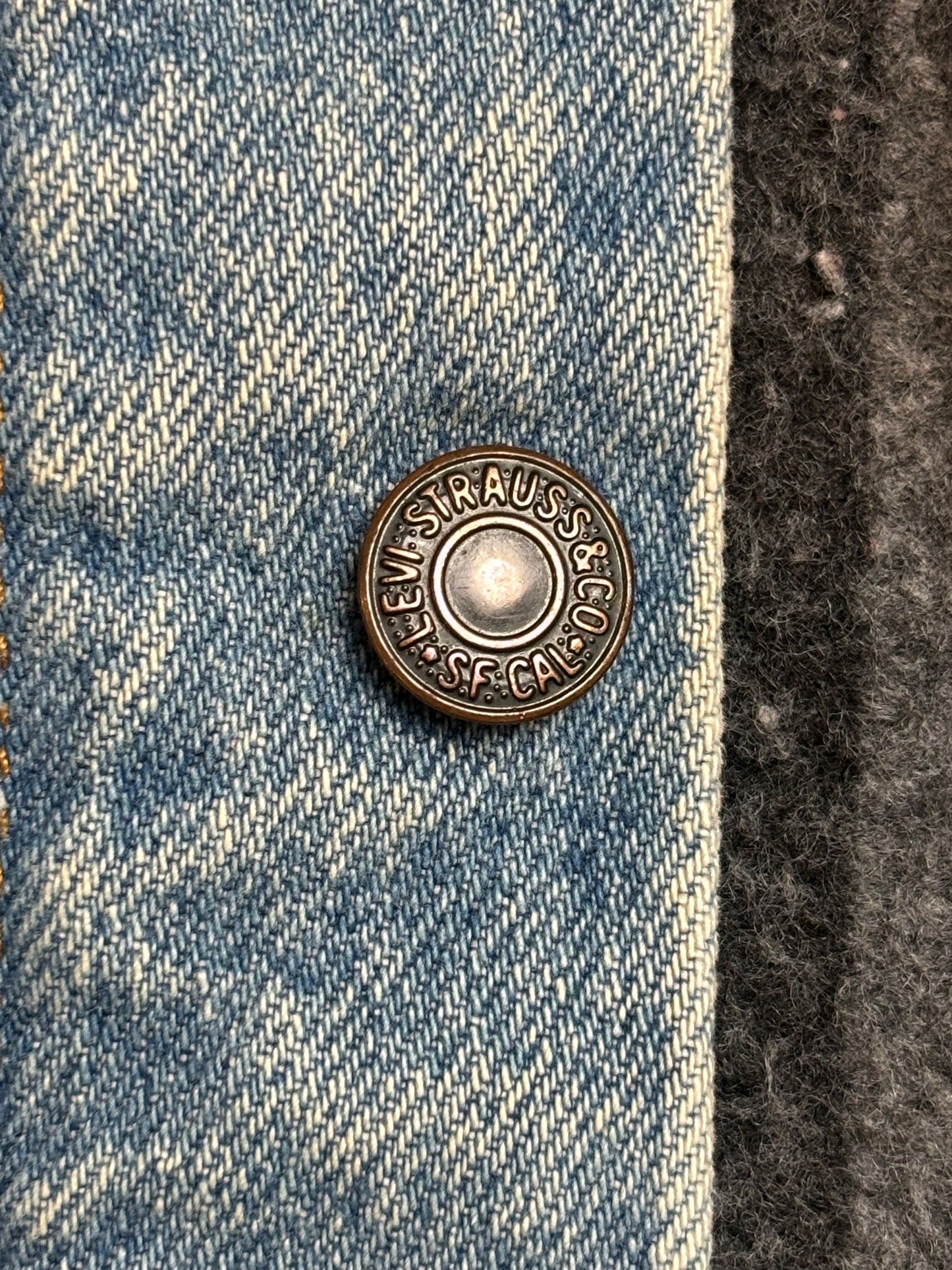 '80s Vintage Levis Blnkt Lined Denim Jkt - XL