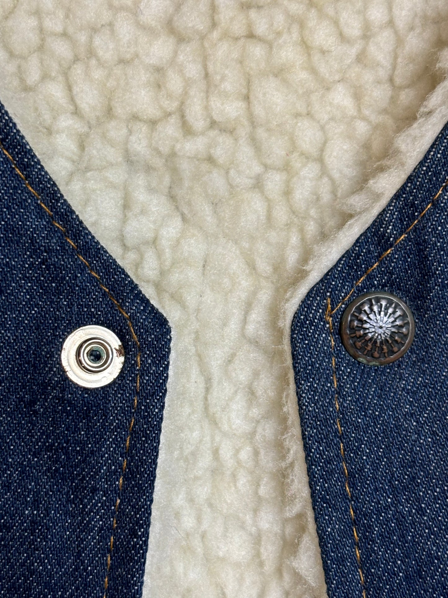 '70s/80s Vintage Drk Denim Sherpa Snap-Button Vest - XL