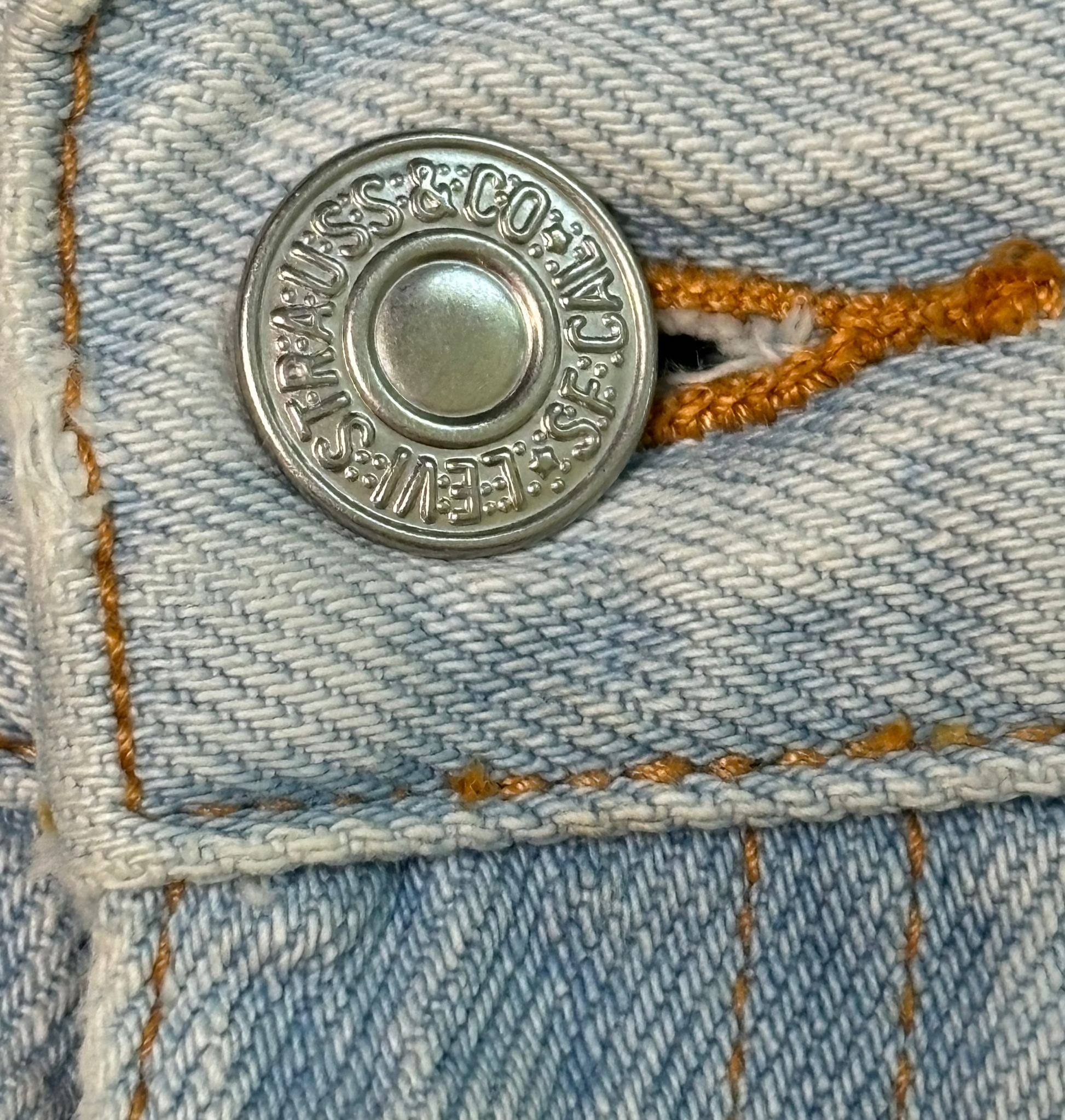 '90s Vintage Levis 574 Lt. Wash w/Rivets 34x30.5