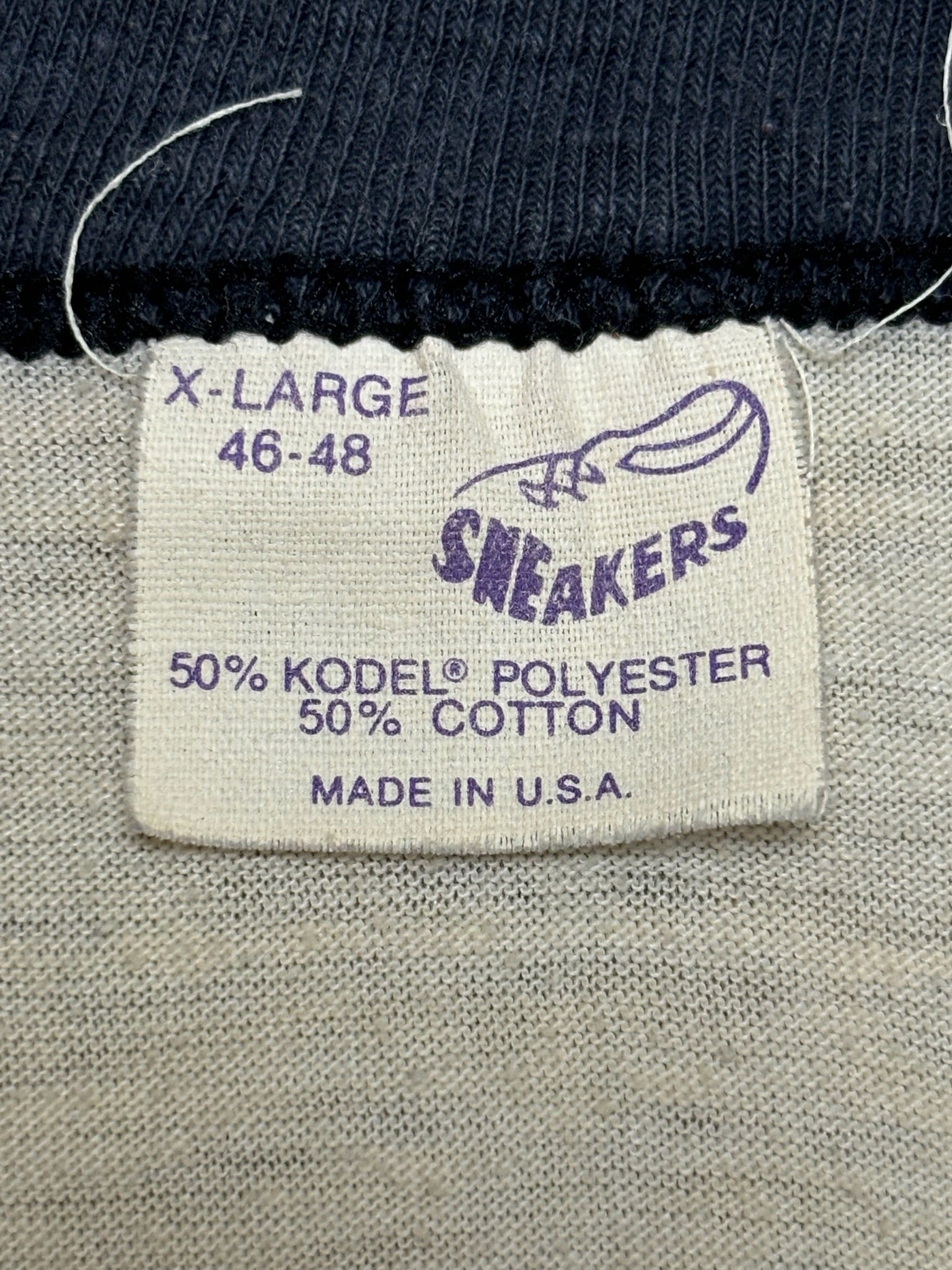 1981 Vintage Black/White Van Halan "World Tour" Raglan T-Shirt - SML