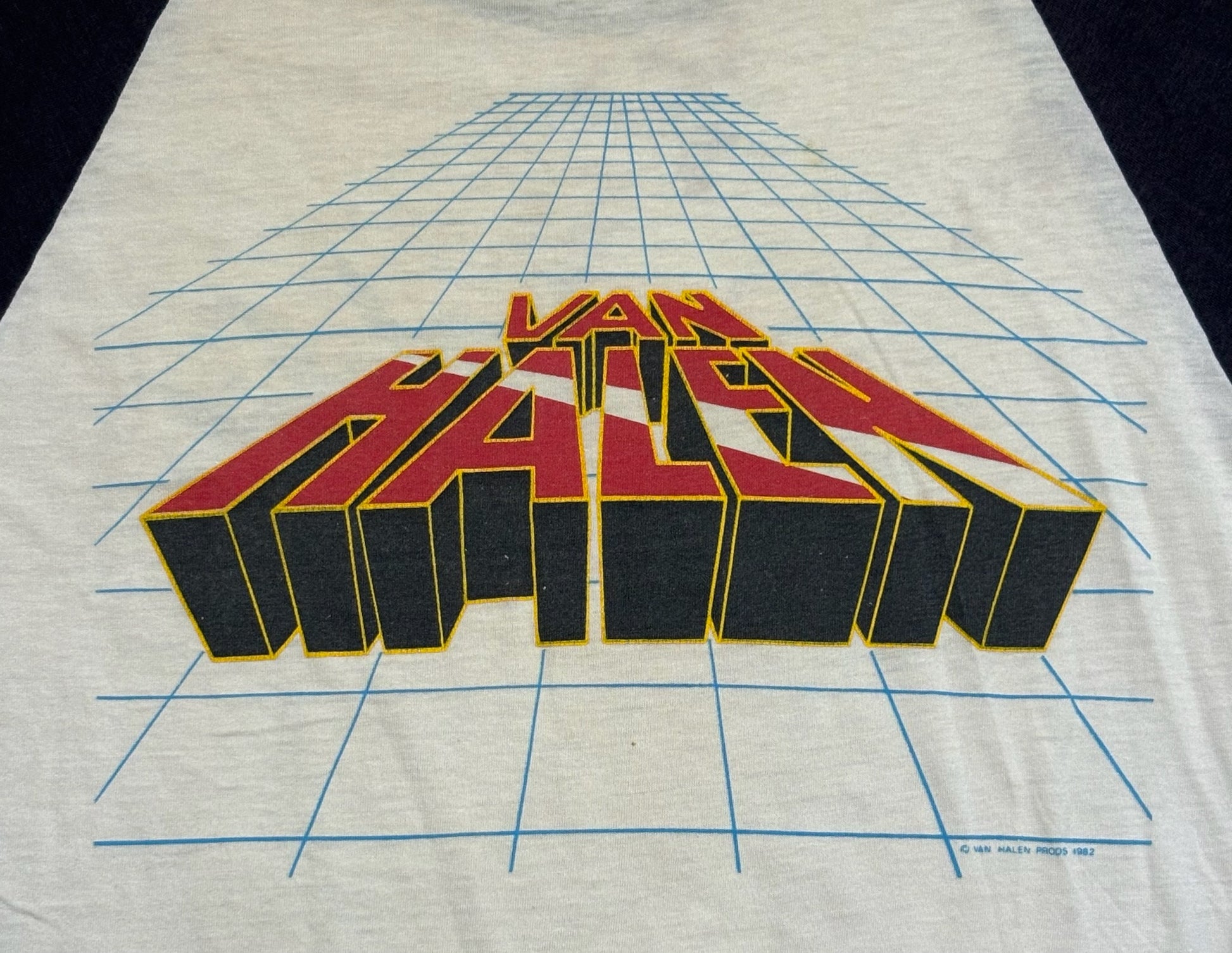 1982 Vintage White/Black Van Halen "Live Lion" Raglan T-Shirt - MED