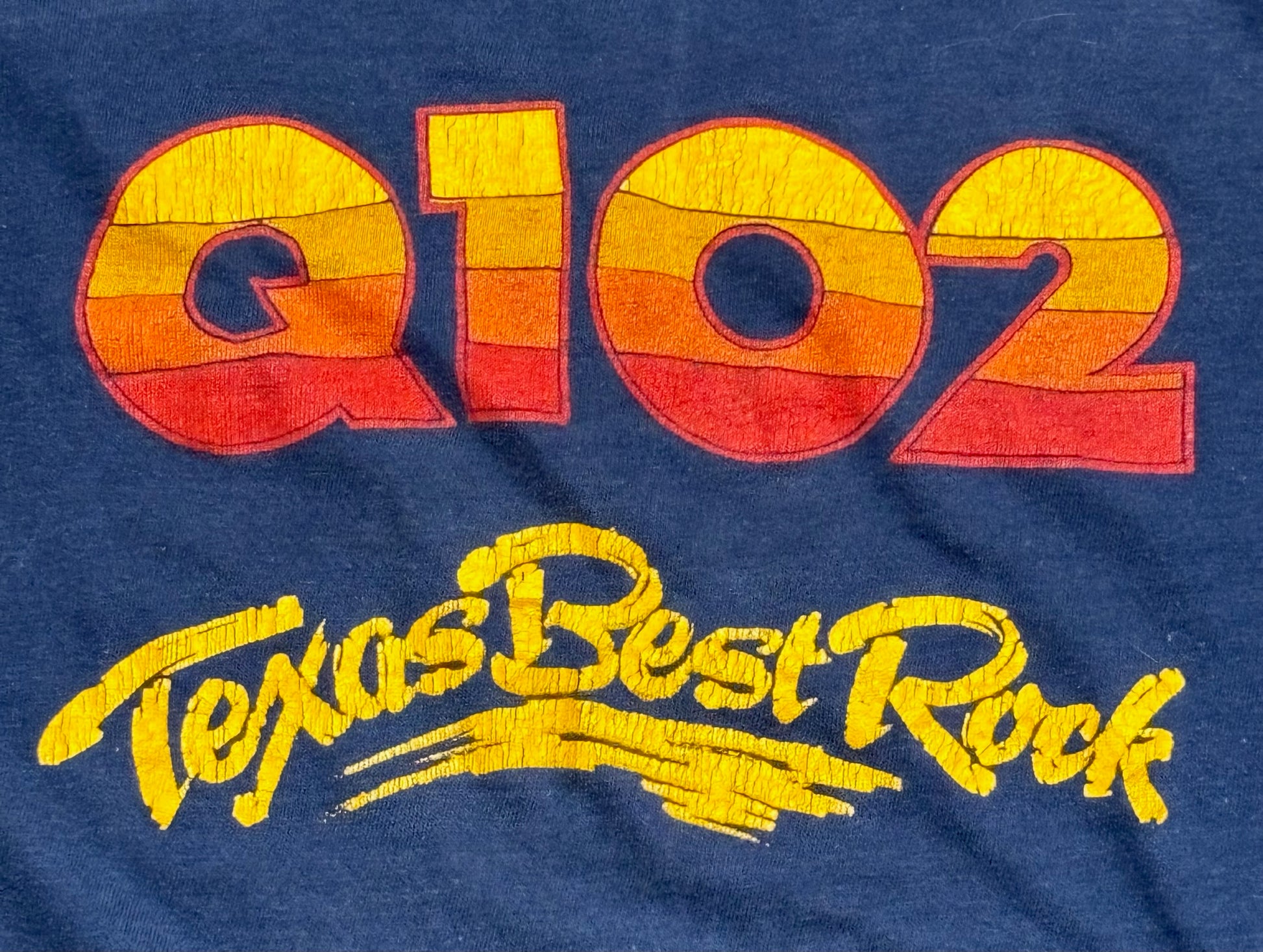 1970s Vintage Navy Q102 Texas Best Radio T-Shirt - MED