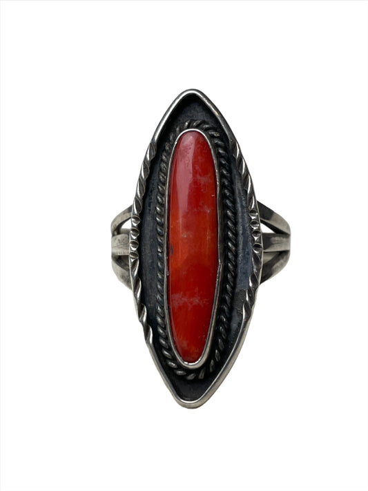 Vtg Navajo Coral & Sterling Silver Ring Sz 9 1/4