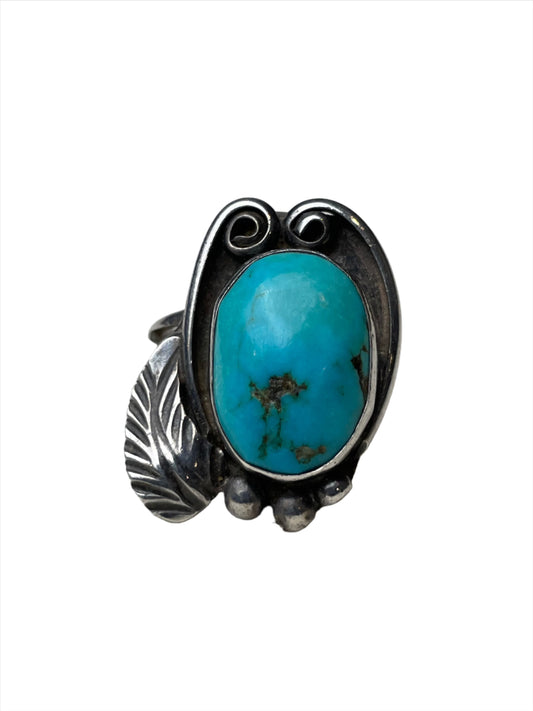 Vtg Oval Kingman Turquoise Ring w Sterling Leaf Sz 6 1/2