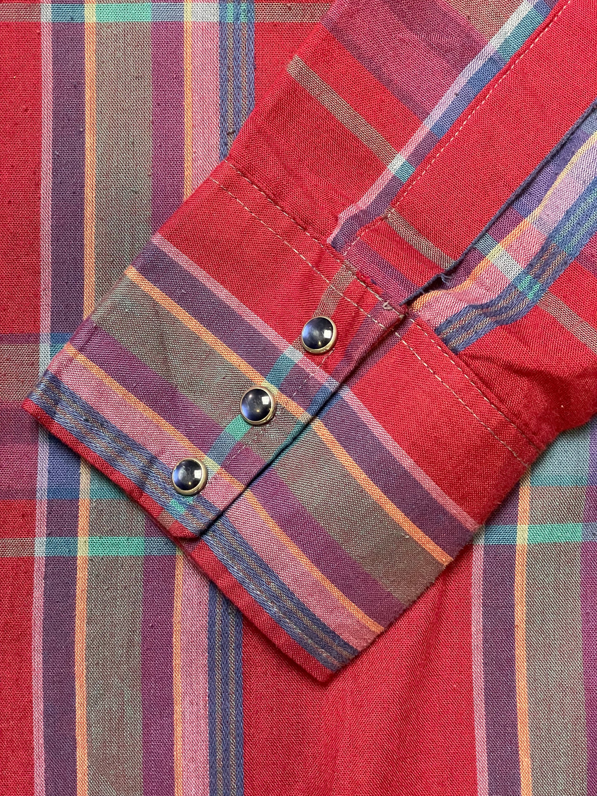 '80s Vintage Wrangler Red/Blue Plaid Pearl Snap - XL