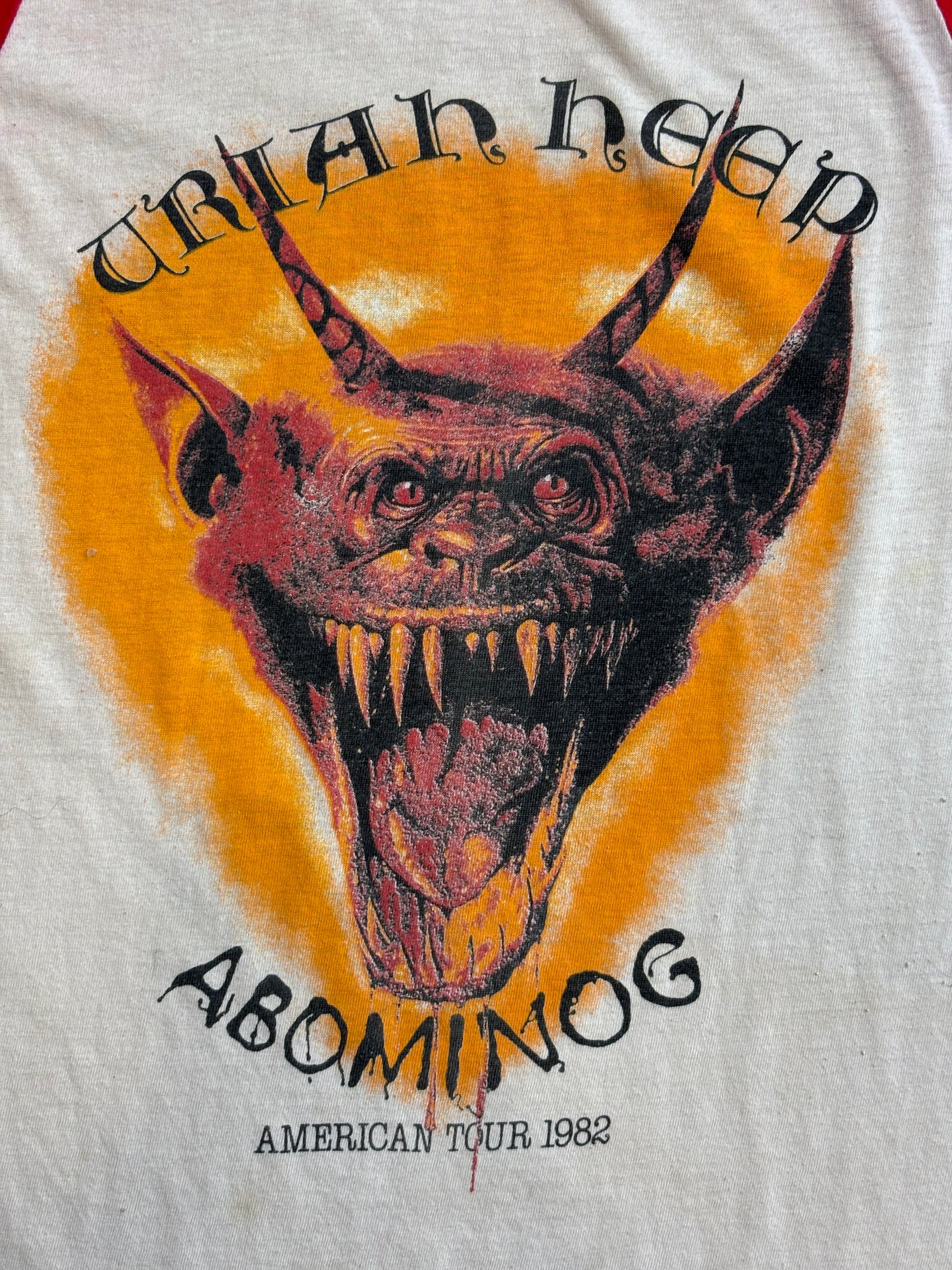 1982 Vintage Uriah Heep Abominog Red/Wht Raglan T-Shirt - SML