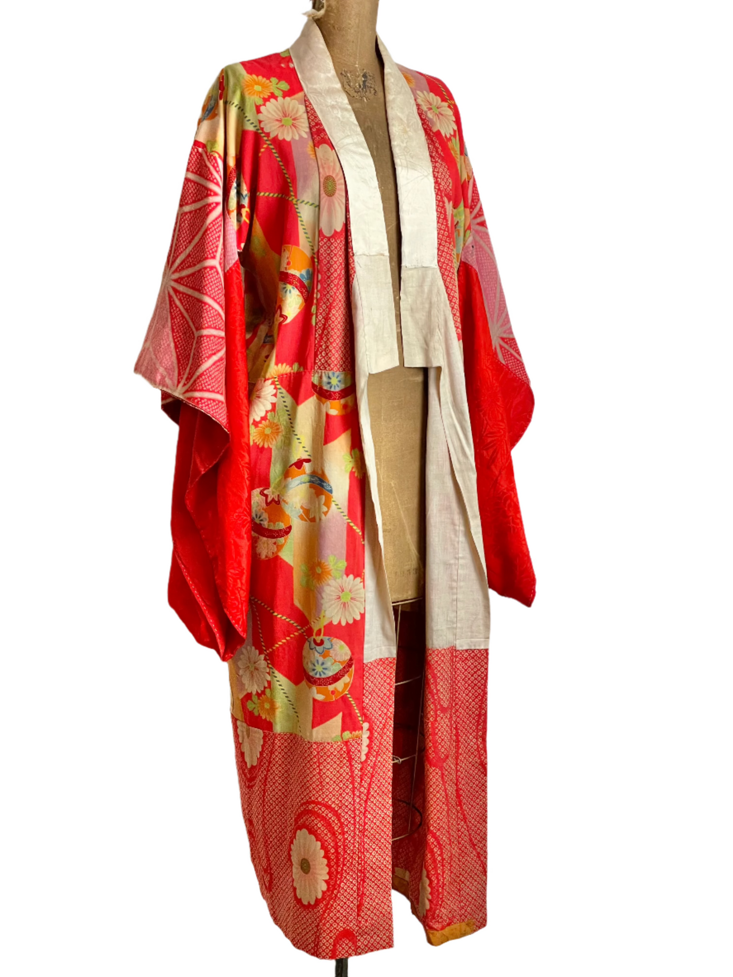 Vintage Japanese Red Floral Silk Kimono