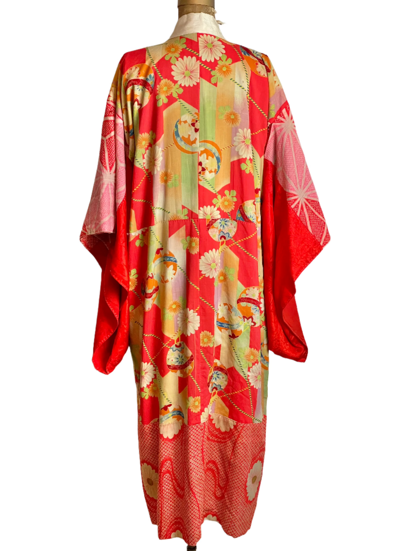 Vintage Japanese Red Floral Silk Kimono