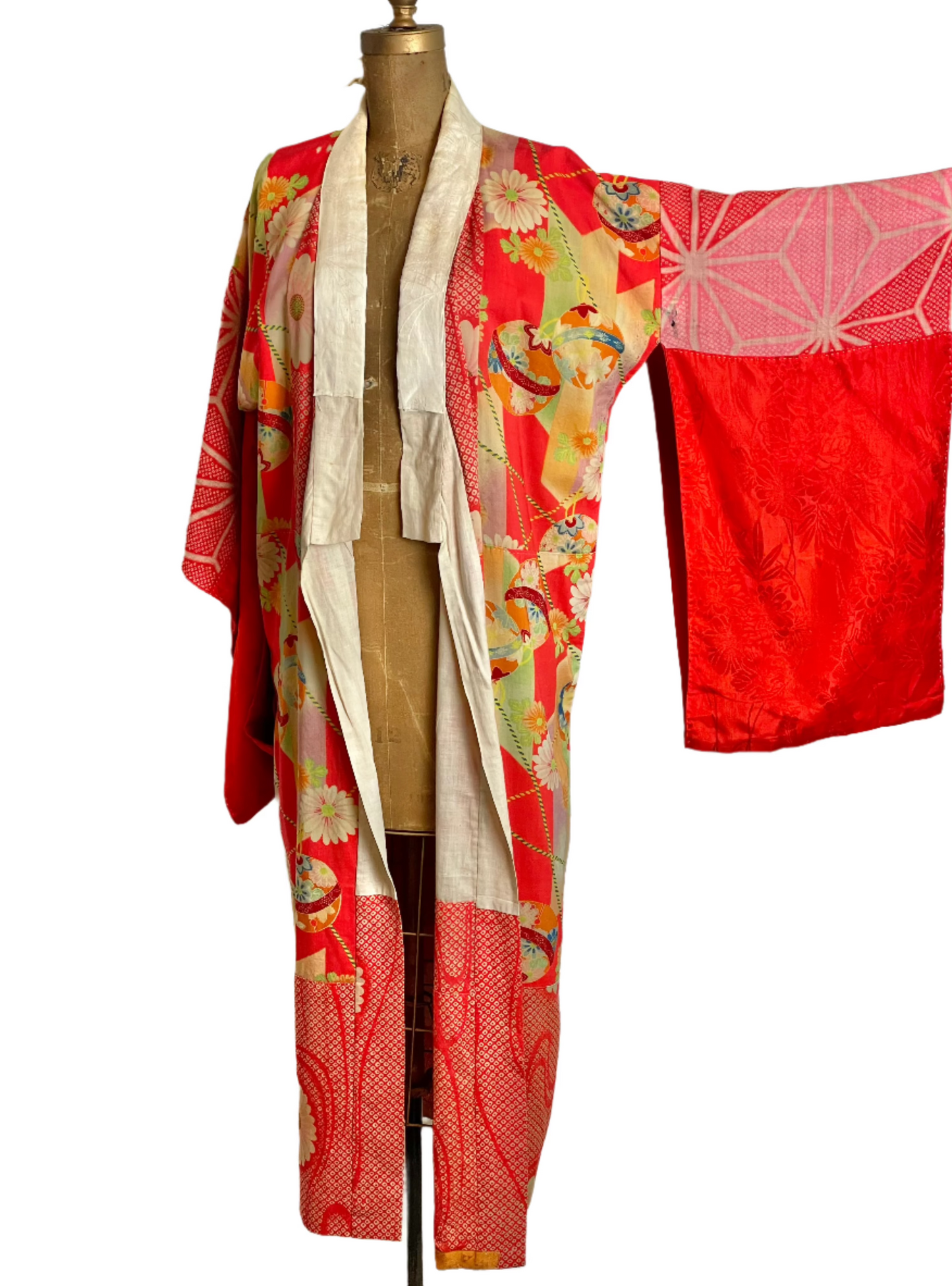 Vintage Japanese Red Floral Silk Kimono