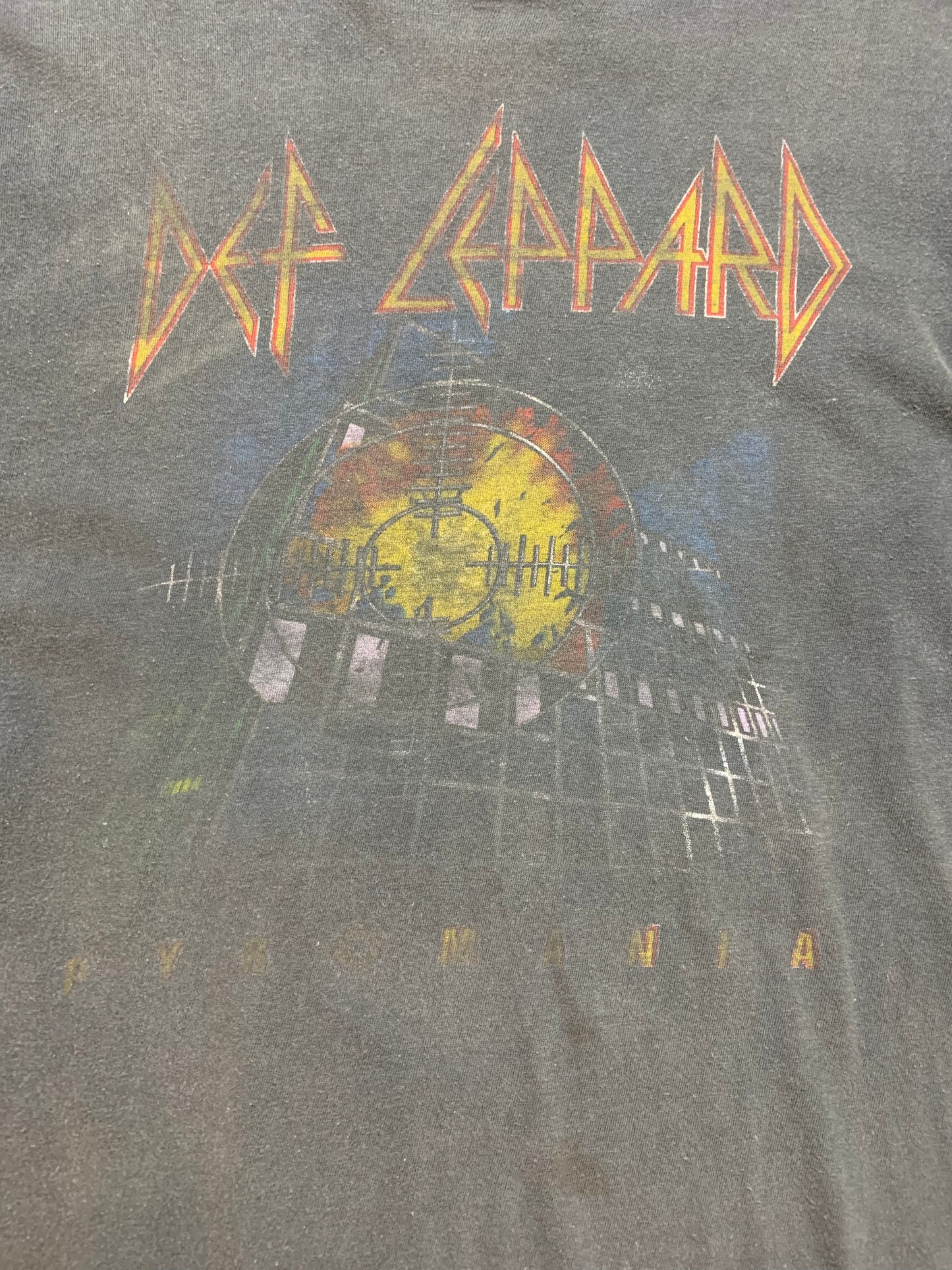 1983 Vintage Def Leppard Pyromania Black T-Shirt - SM